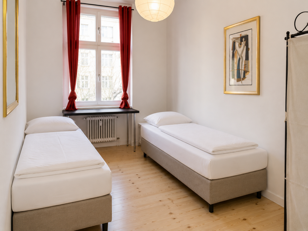 Friends Room for 2 - Lübbener Straße, 10997 Berlin | 154-01/02