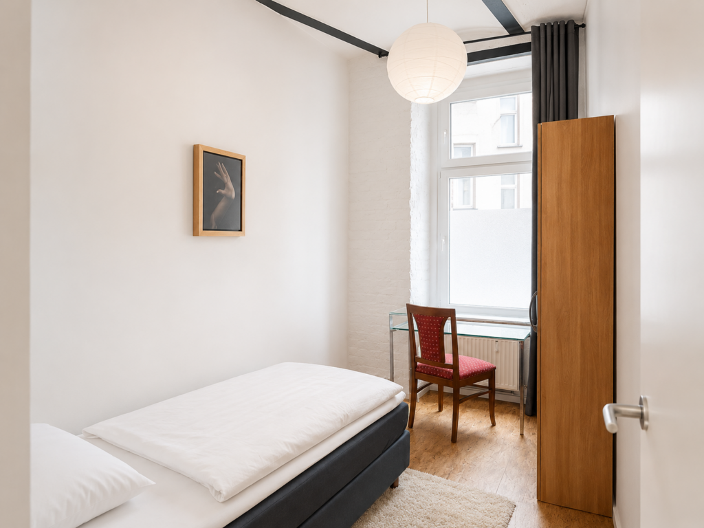 Private Rooms - Richardstraße, 12043 Berlin I 143-01