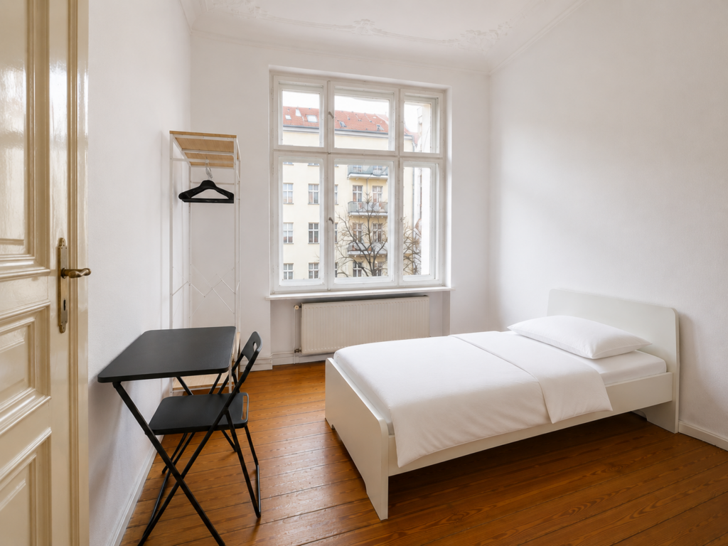Friends Room for 2 - Cornelius-Fredericks-Straße, 13351 Berlin I 38-03/02