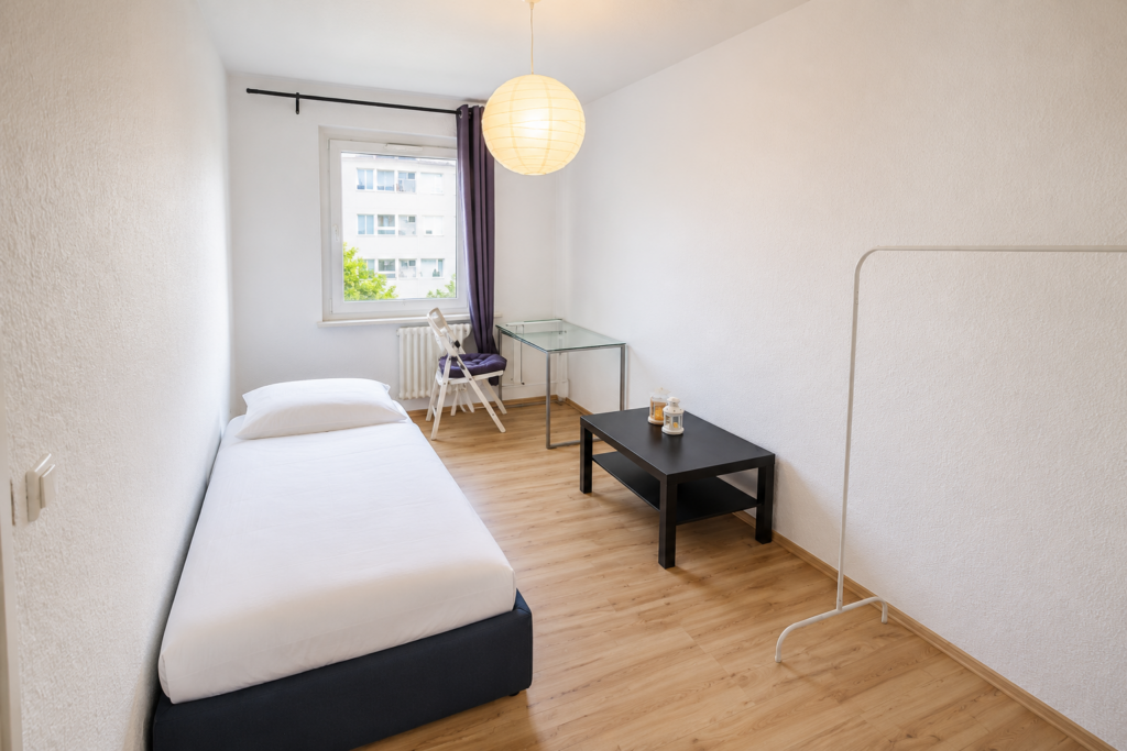 Private Room - Mollstraße, 10249 Berlin I 141-04