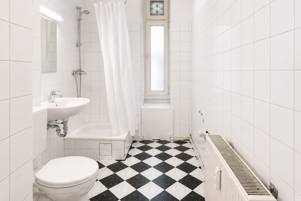 Private Room - Weisestraße, 12049 Berlin I 93-02