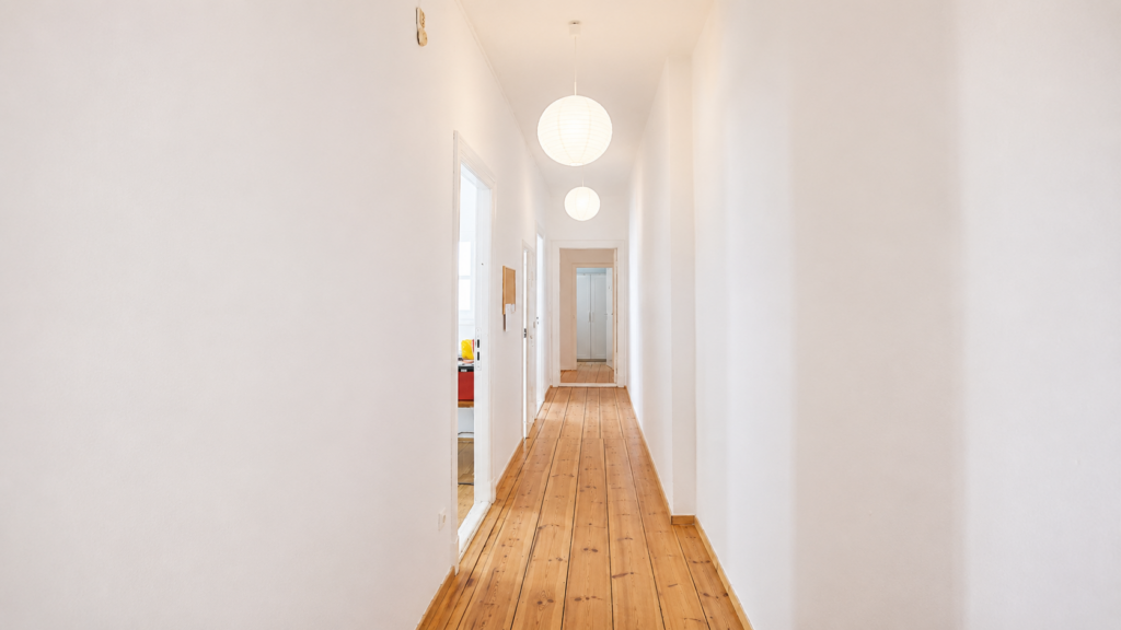 Friends Room for Two – Weisestraße, 12049 Berlin I 94-01/02