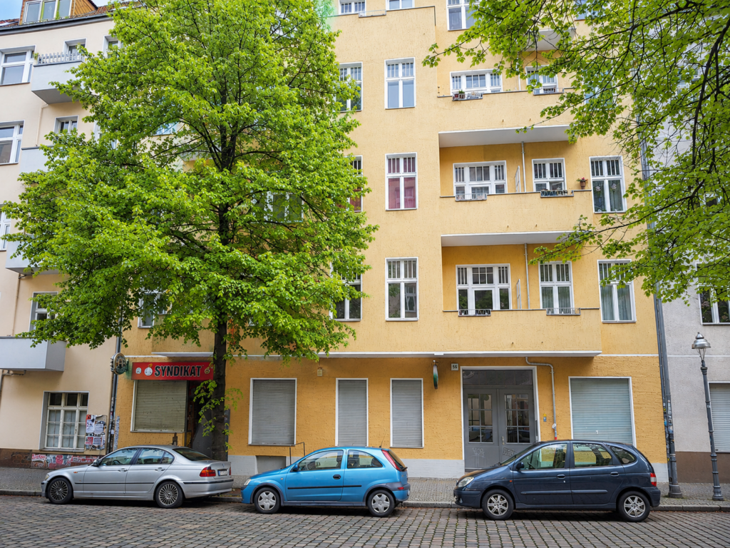 Friends Room for Two – Weisestraße, 12049 Berlin I 94-01/02