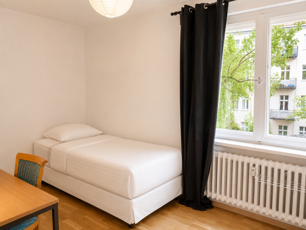 Private Room - Ragazer Straße, 13407 Berlin | 99-03