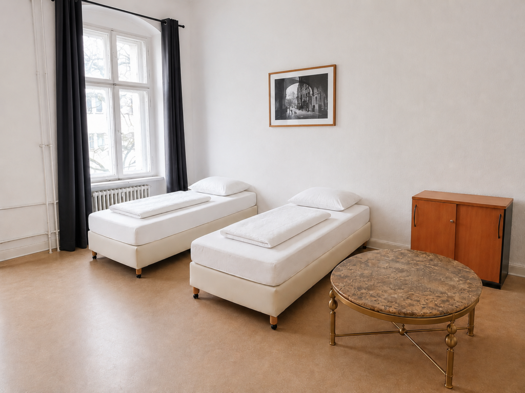 Friends Room for 2 – Wilsnacker Straße, 10559 Berlin  I 158-04/03