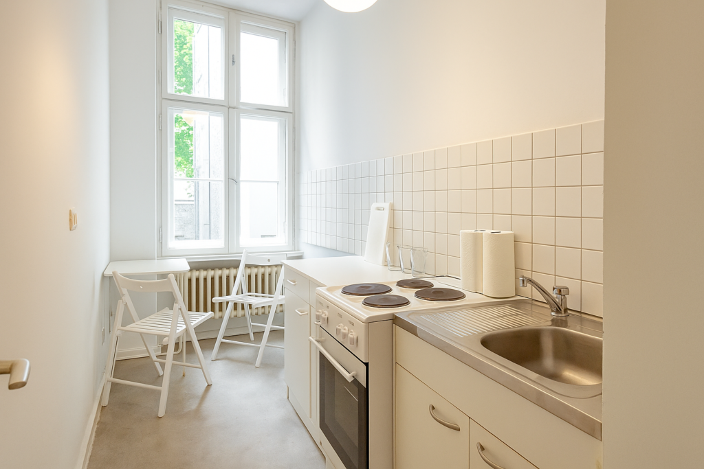 🏡 Spacious Shared Apartment with 2 Private & 2 Shared Rooms | Moabit – Berlin 10559 | 158-02