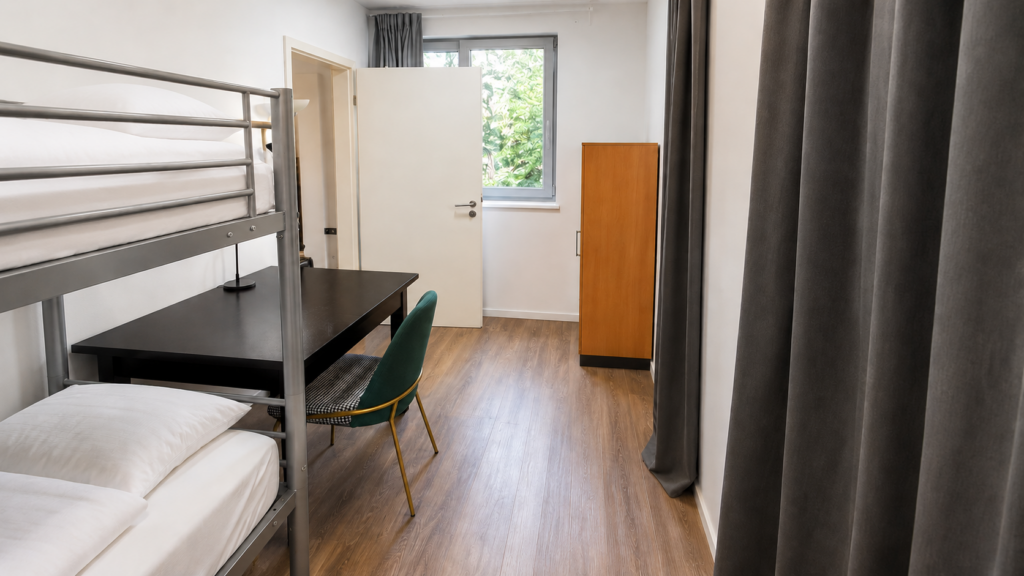 Friends Room for 2 – Wilhelminenhofstraße, 12459 Berlin | 1101-04/01