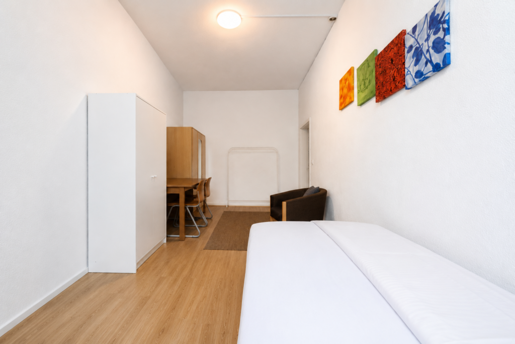 Private Room - Lübbener Straße, 10997 Berlin | 2281-02