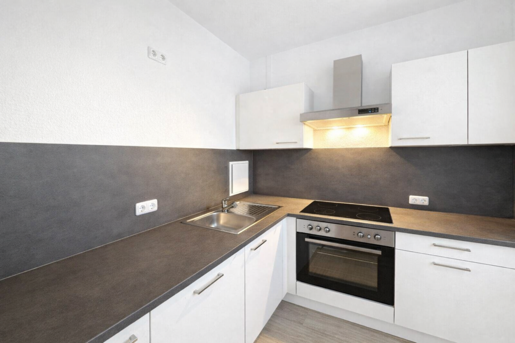 Move-In Ready Room in Leipzig-Grünau | Fully Furnished | August 2026