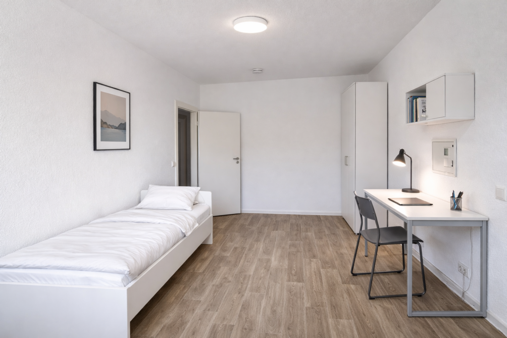 Furnished Room Leipzig – €350 Warm | Asternweg 29