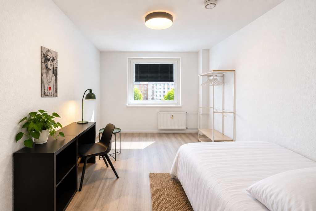 Private Room – Kursdorfer Weg, 04205 Leipzig | LZ301-01