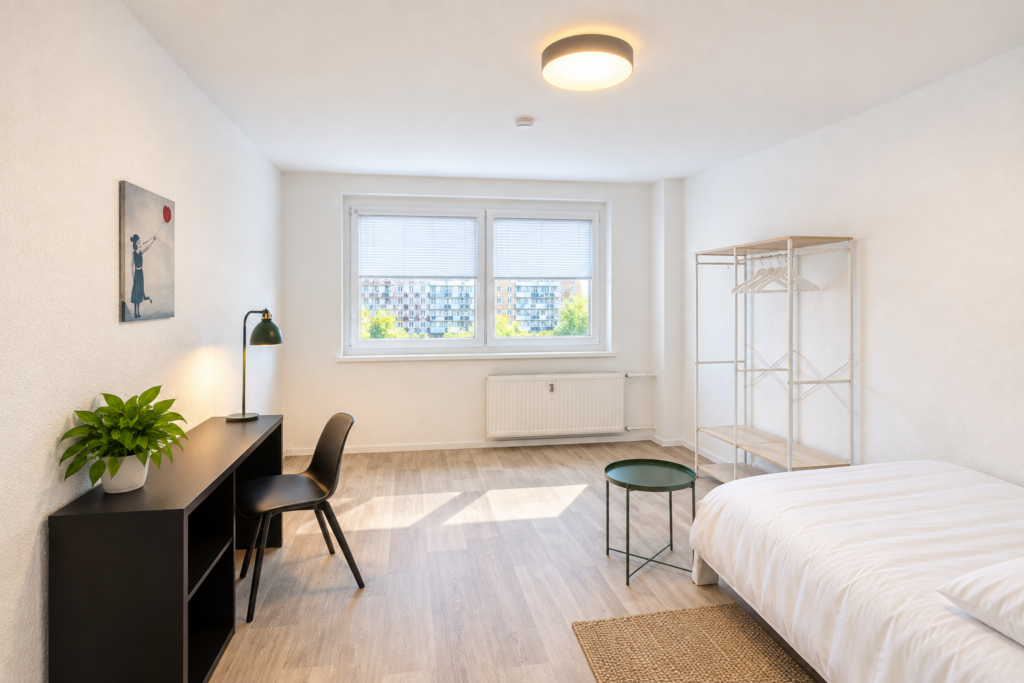 Private Room – Kursdorfer Weg, 04205 Leipzig | LZ301-02
