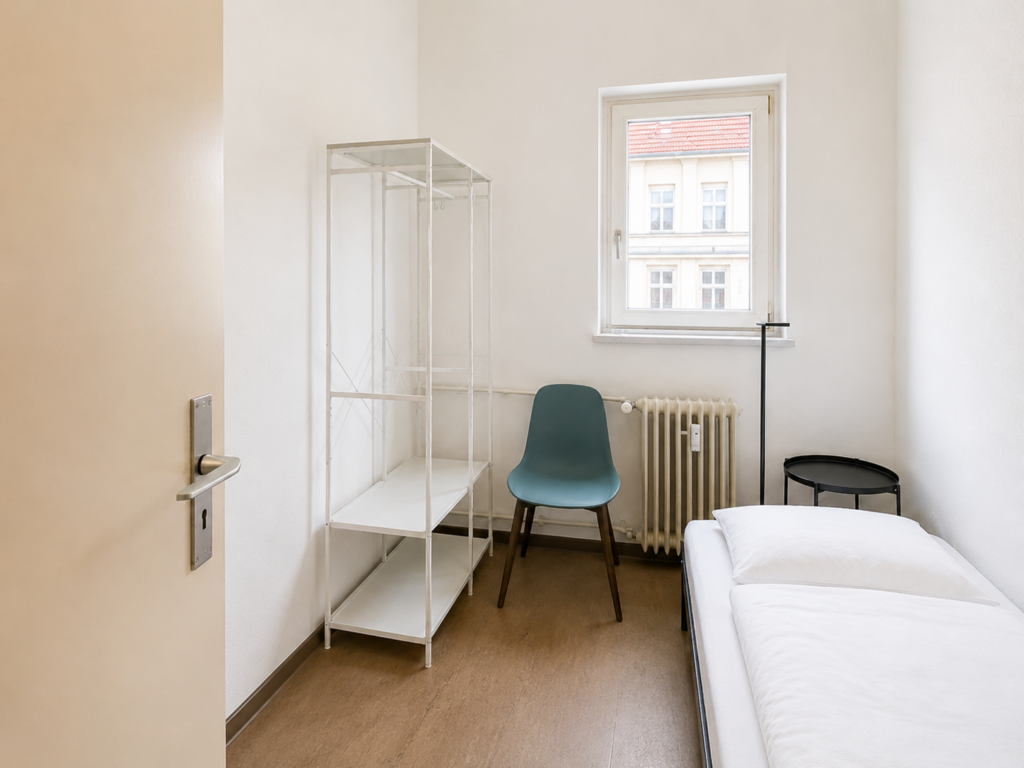 Private Room  – Leykestraße, 12053 Berlin  | 1801-03