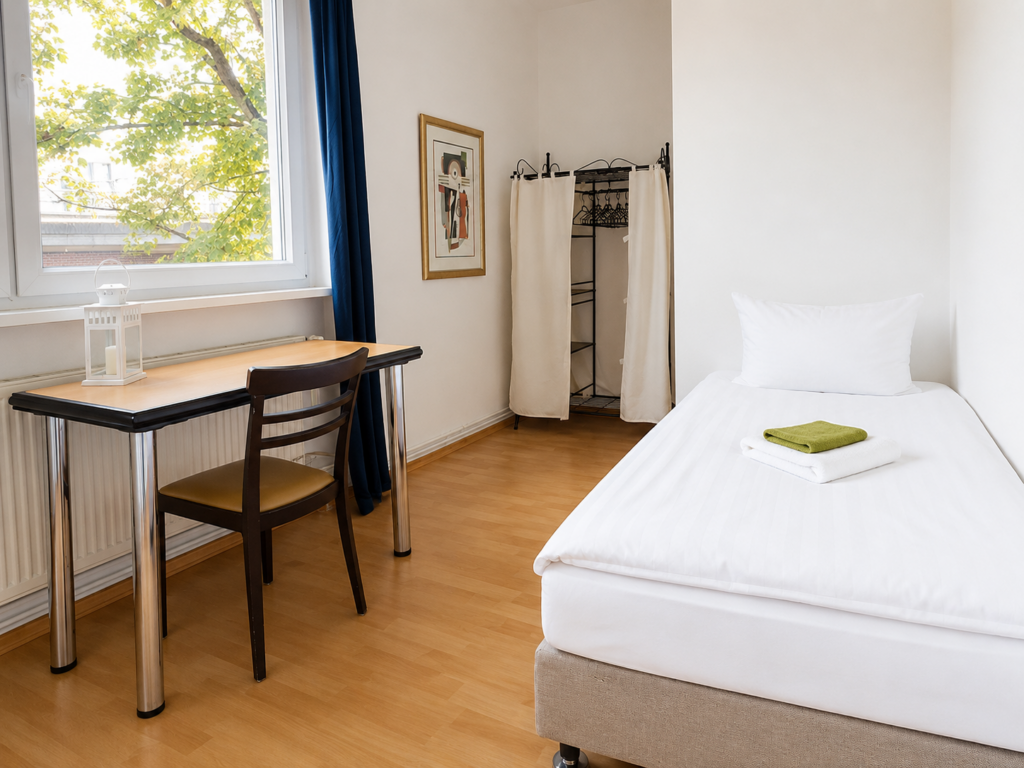 Private Room - Alt-Moabit, 10557 Berlin | 151-02