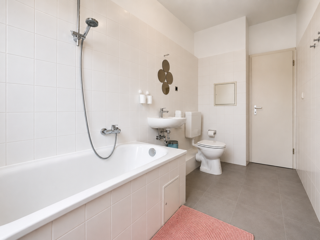 Friends Room for 3 – Waldstraße, 10551 Berlin | 101-08