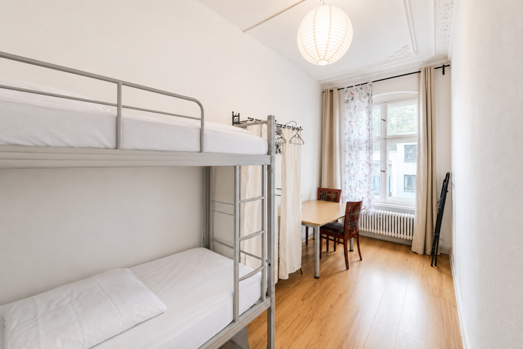 Friends Room for Two - Wilsnackerstraße, 10559 Berlin | 134-04/02
